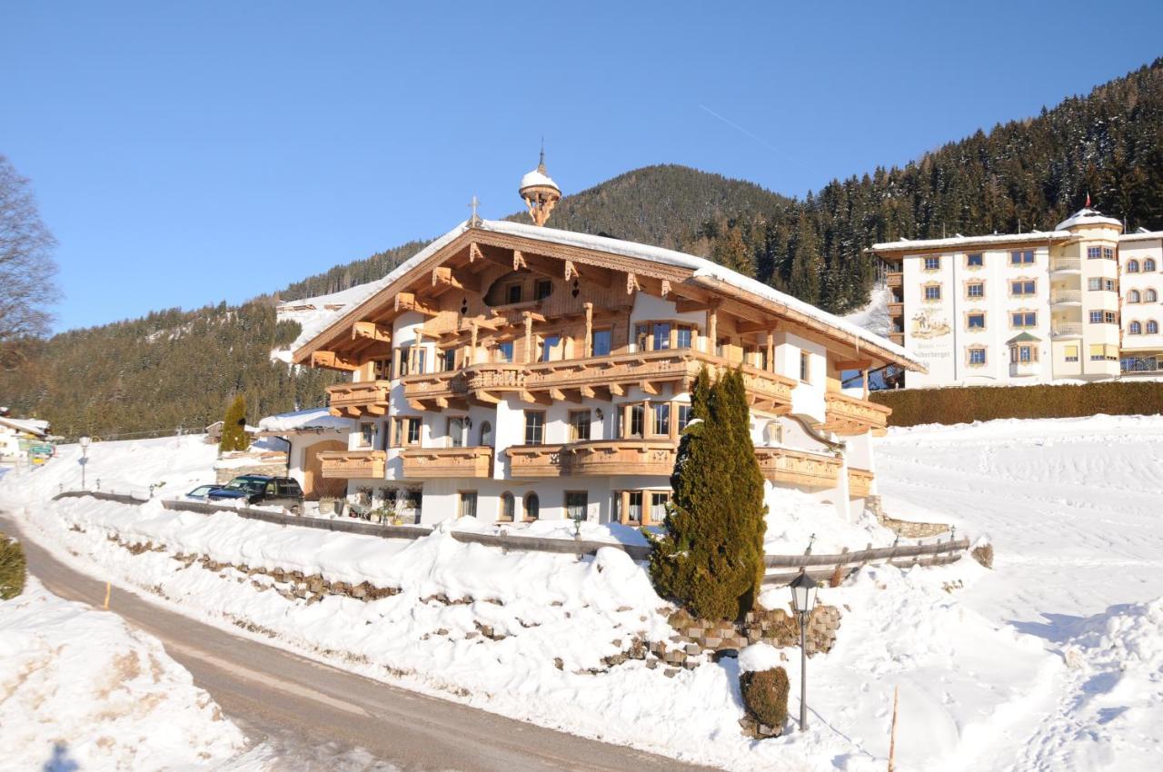 Hotel Landhaus Marchfeld Oberau Bagian luar foto