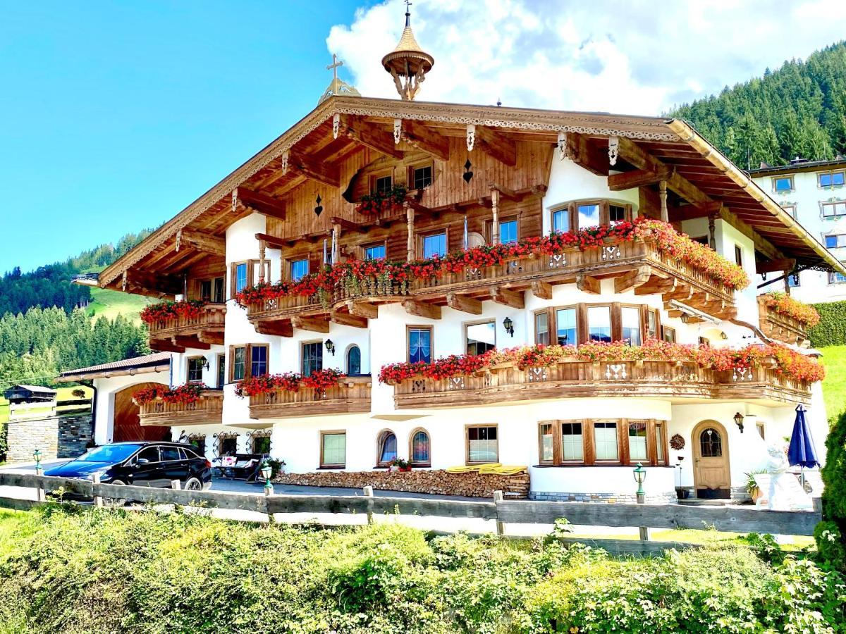 Hotel Landhaus Marchfeld Oberau Bagian luar foto