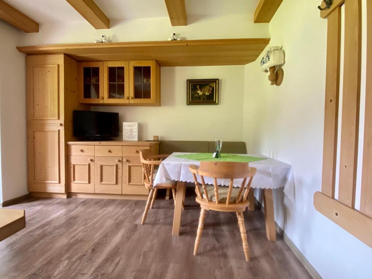 Hotel Landhaus Marchfeld Oberau Bagian luar foto