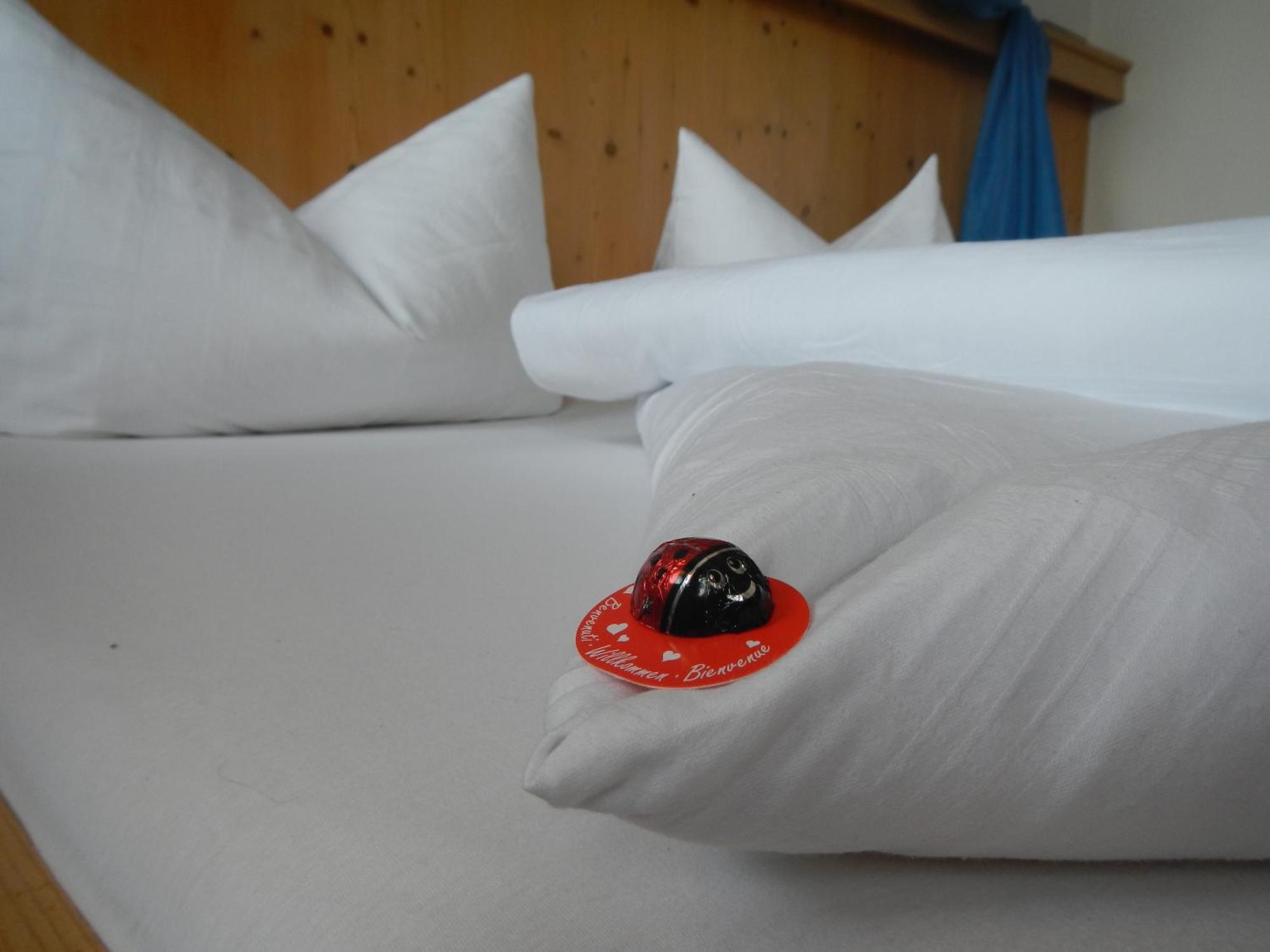 Hotel Landhaus Marchfeld Oberau Bagian luar foto
