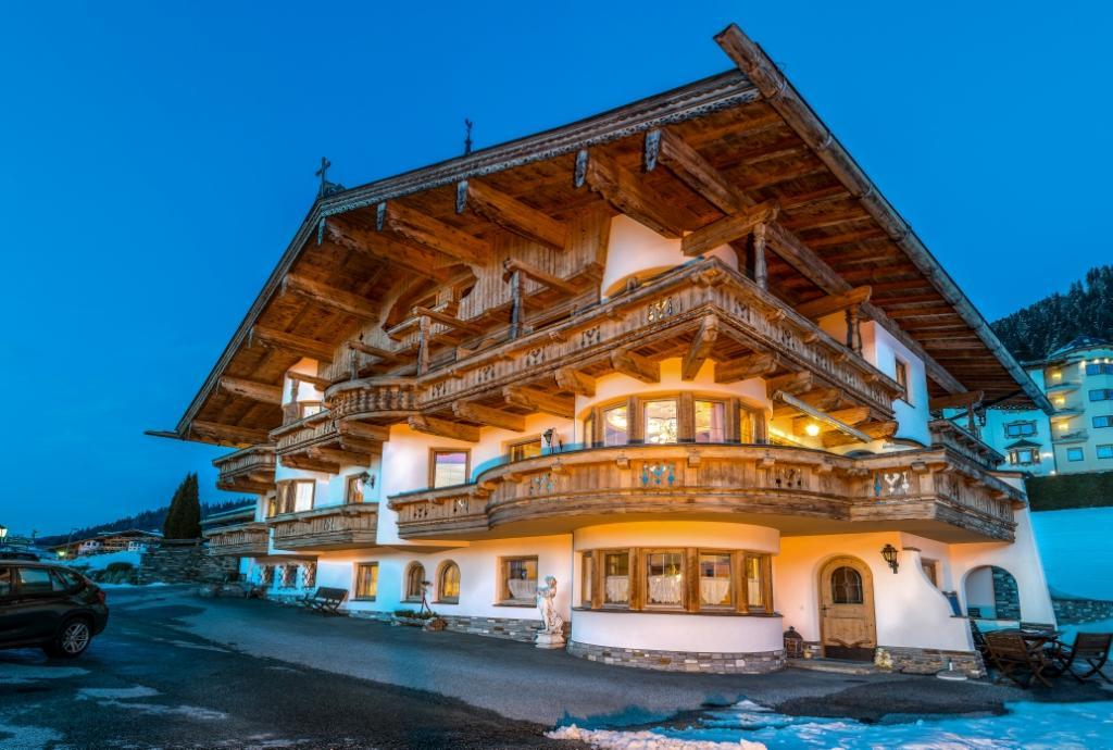 Hotel Landhaus Marchfeld Oberau Bagian luar foto