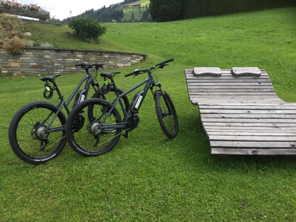 Hotel Landhaus Marchfeld Oberau Bagian luar foto